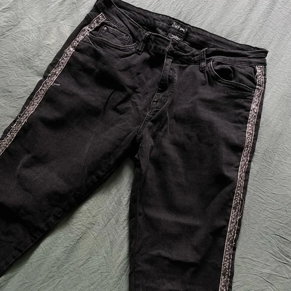 Suko Jeans - Picture 1 of 6